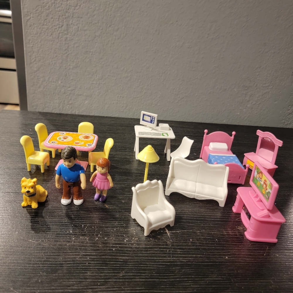Boley American Dollhouse furniture